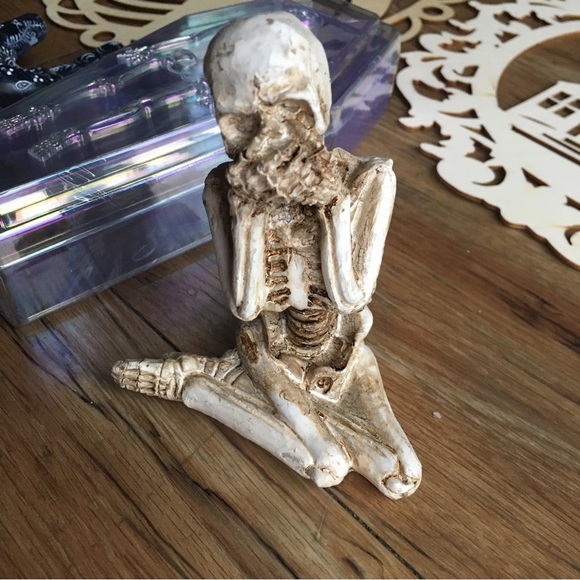 NWW Halloween Bundle Evil Eye Cup & Ouija Placemats set & more - Picture 12 of 16